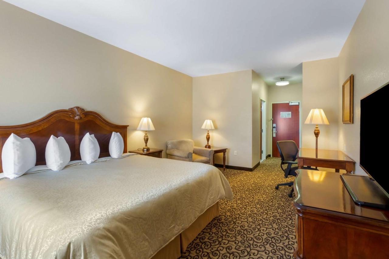 Best Western Plus Fossil Country Inn & Suites Kemmerer Exterior photo