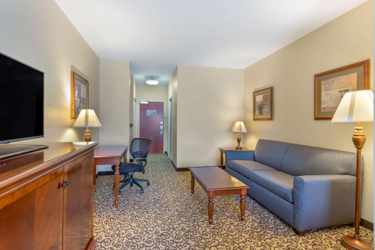 Best Western Plus Fossil Country Inn & Suites Kemmerer Exterior photo