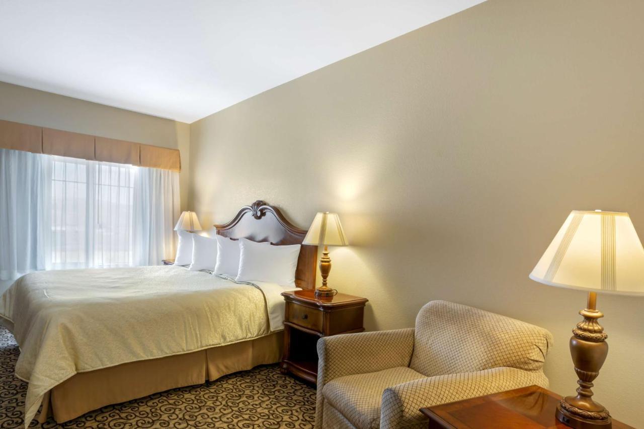 Best Western Plus Fossil Country Inn & Suites Kemmerer Exterior photo